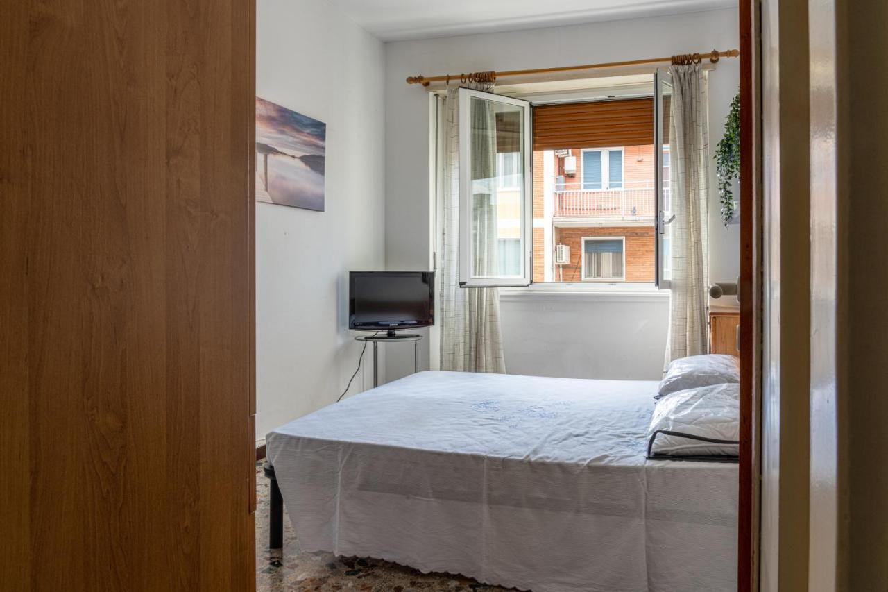 San Donato -M3,Linate Airport,Duomo,Policlinico,Wi-Fi Apartamento San Donato Milanese Exterior foto